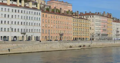 Velours de Lyon : le dernier artisan français joue sa survie au tribunal