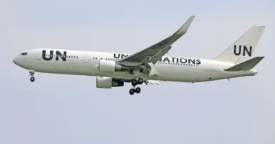 Lyon 2e. Ces deux amis ouvrent un bar au bord de la Darse : « Il y a comme un air de vacances »