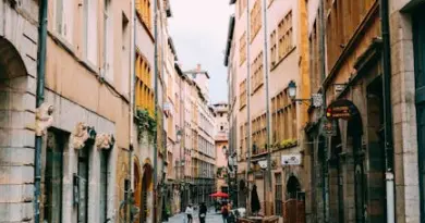 Près de Lyon. Inauguration de 7 croix de chemins restaurées –